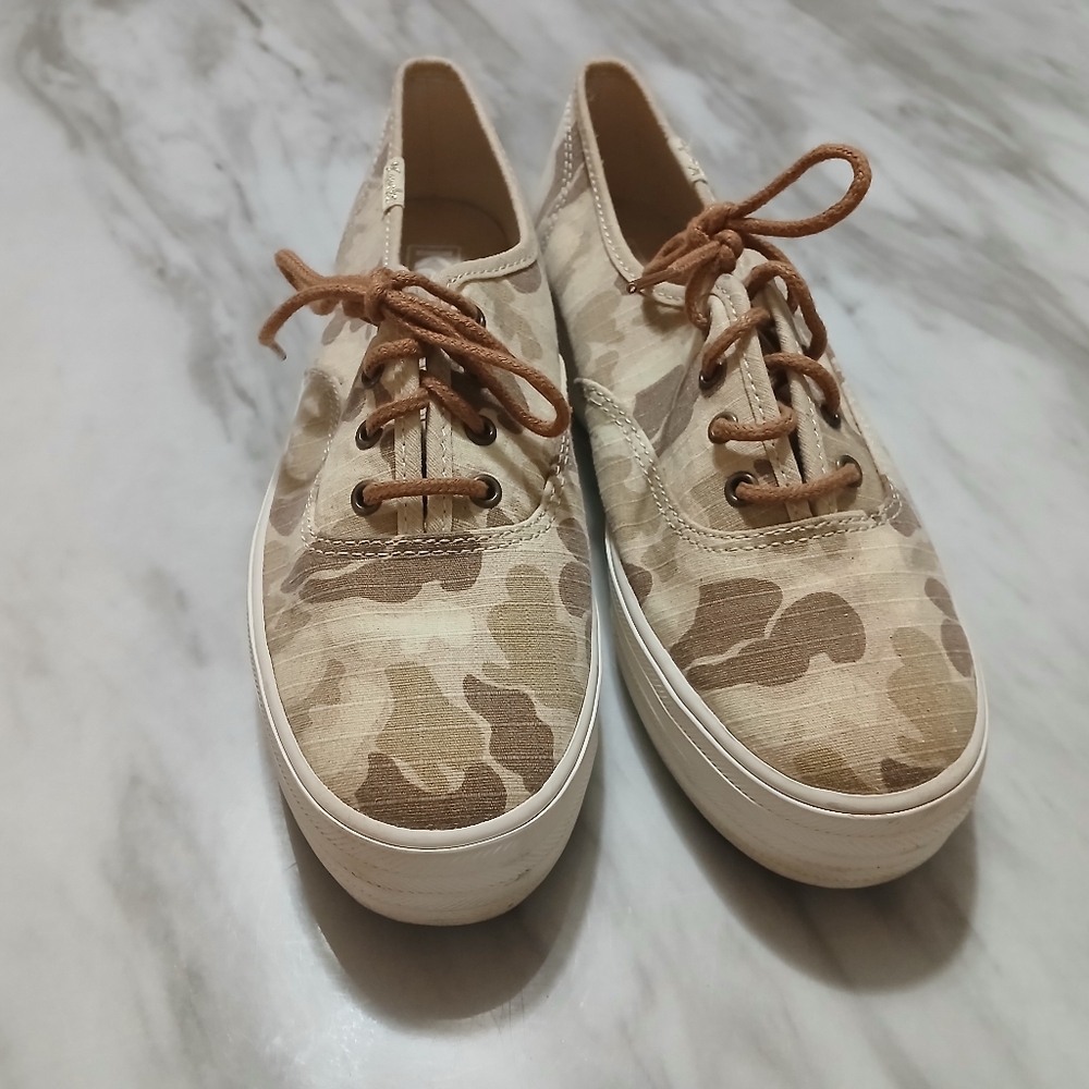 Keds girls shoes size 6